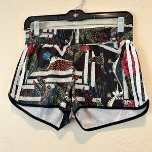 ADIDAS FARM RIO Shorts Women Small Xilofloresta Originals Trefoil Bird Floral